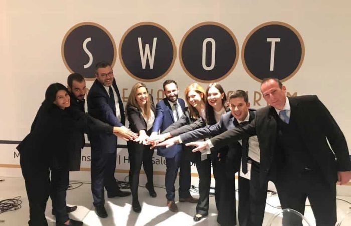 SWOT_team